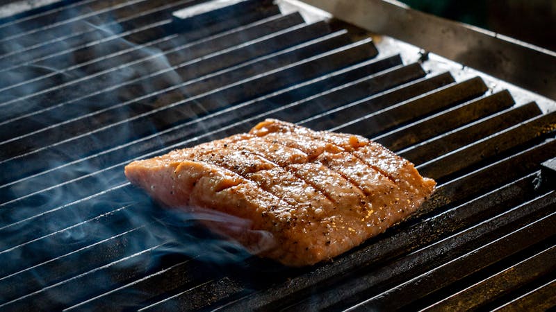 Colorful power bowl with grains, vegetables and protein